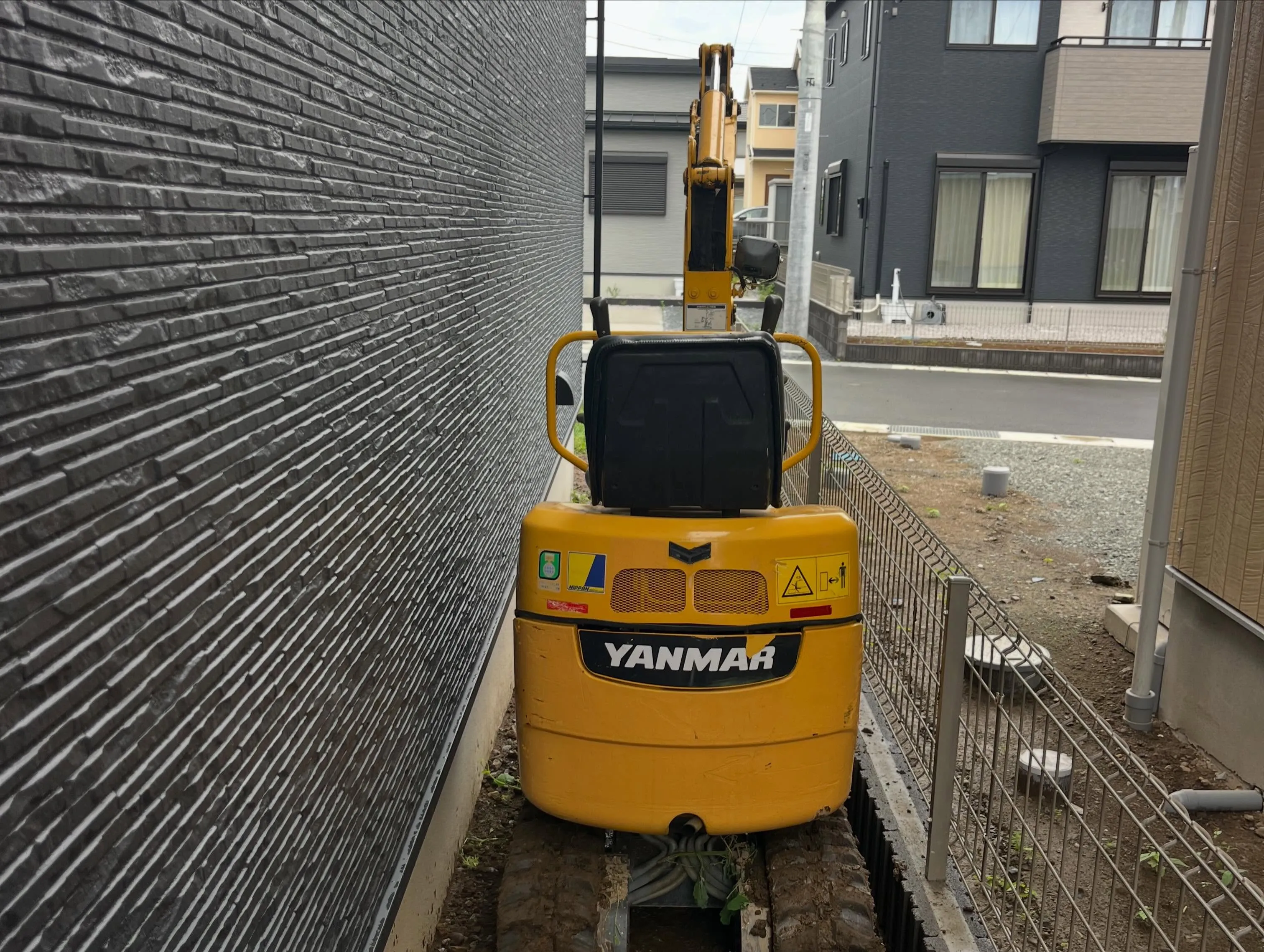少し間が空きましたが、最新の現場報告です。
